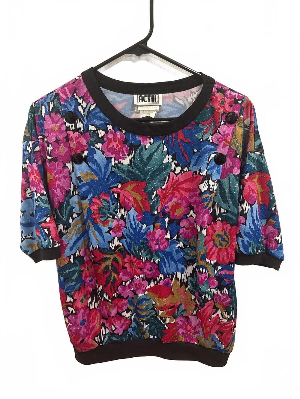Vintage Unicorn ACT III Floral Short Sleeve Knit Top Sweater